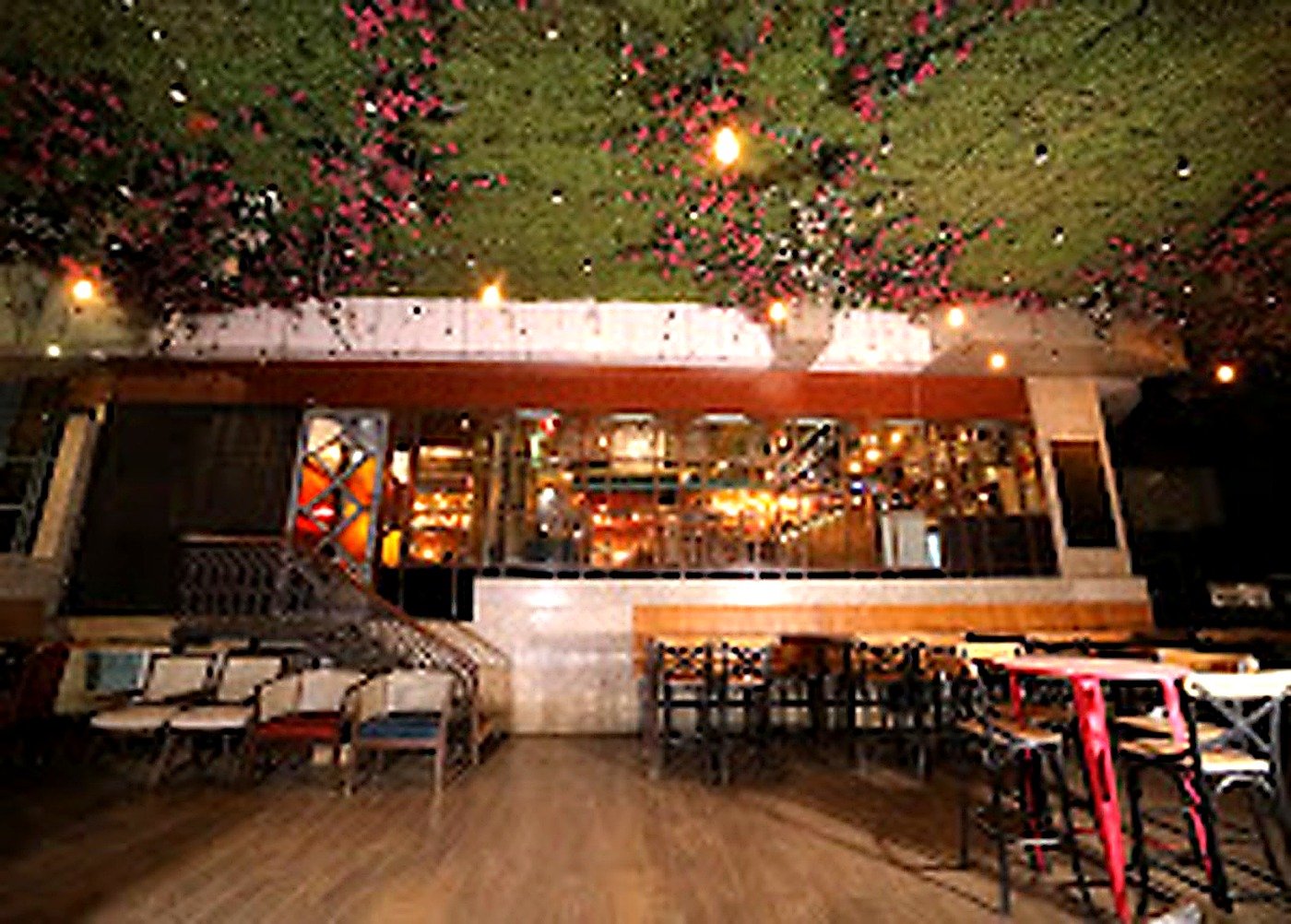 Peninsula Grand — Extended Stay Suites